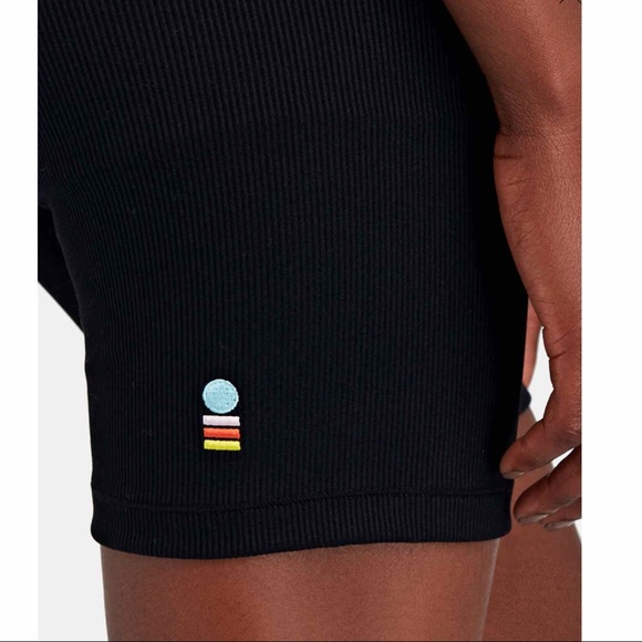 NWT Solid & Striped Sport Rib Knit Bike Shorts Large - Picture 3 of 4